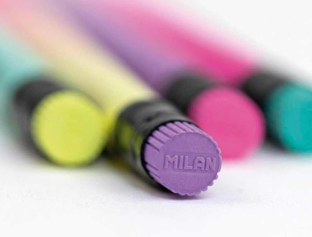 LAPIS DE GRAFITE MILAN SUNSET HB MADEIRA DE TILO PRETA COM BORRACHA CORES SORTIDAS