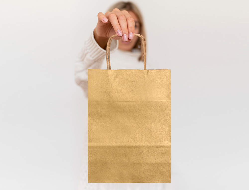 SACO DE PAPEL Q-CONNECT KRAFT OURO L COM ASA TORCIDA 320X400X14 MM
