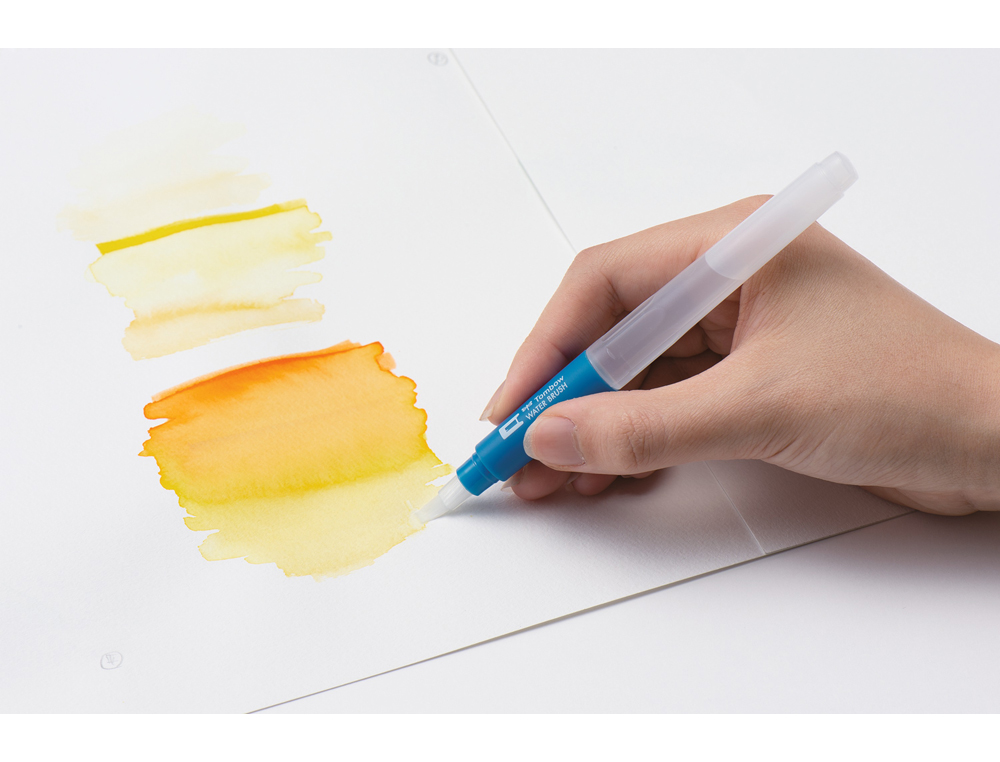 PINCEL TOMBOW WATER BRUSH COM DEPOSITO RECARREGAVEL PONTA PLANA BLISTER DE 1 UNIDADE