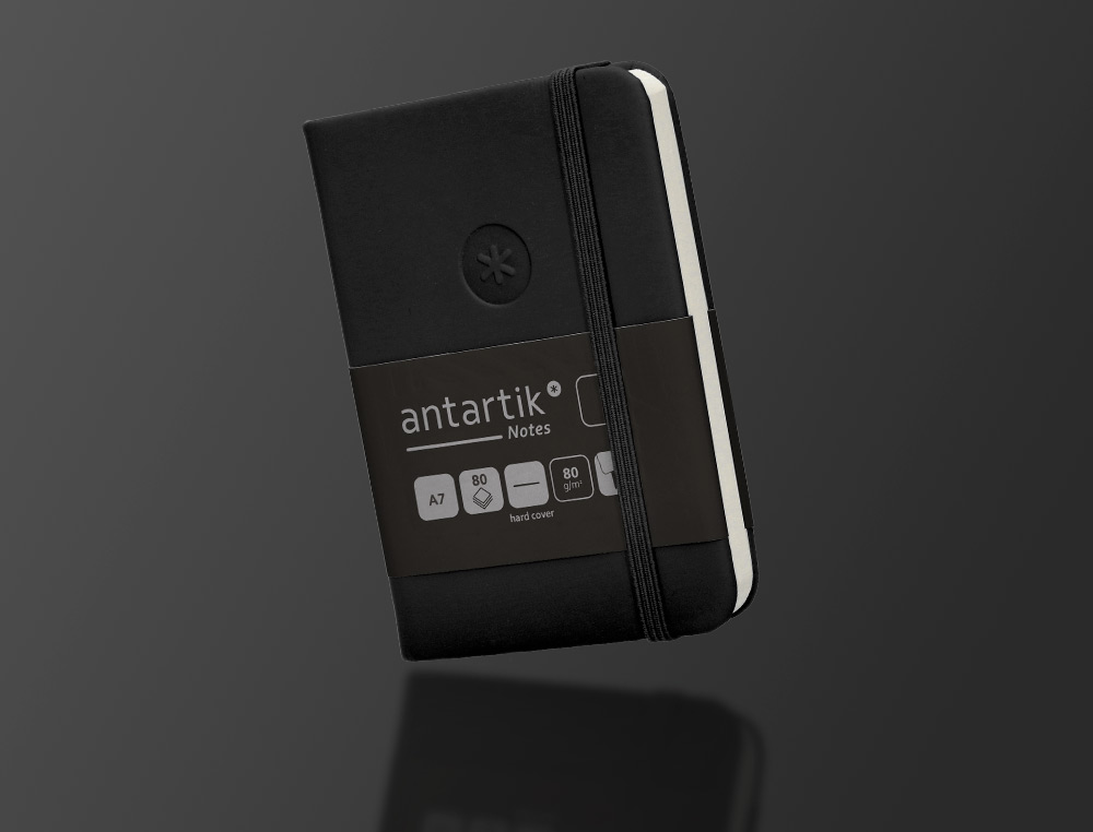 CADERNO COM ELASTICO ANTARTIK NOTES CAPA DURA A7 LISO PRETO 80 FOLHAS 80 GR FSC