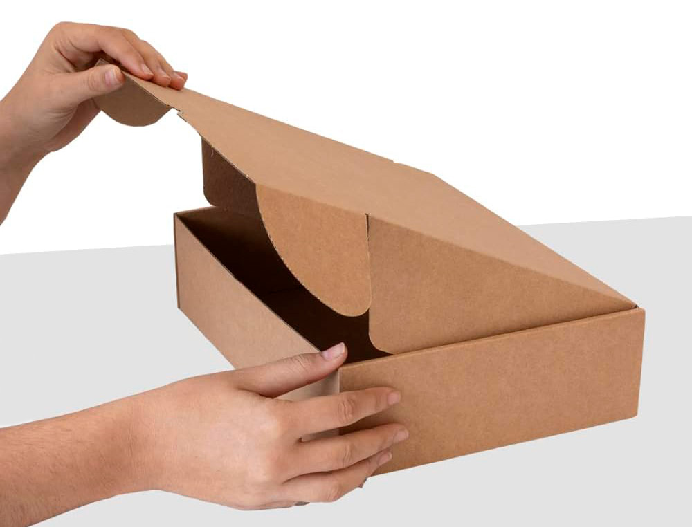CAIXA AUTO MONTAGEM Q-CONNECT PARA E-COMMERCE E PRESENTES CARTAO RECICLADO CANAL SIMPLES 3 MM KRAFT 330X250X100 MM