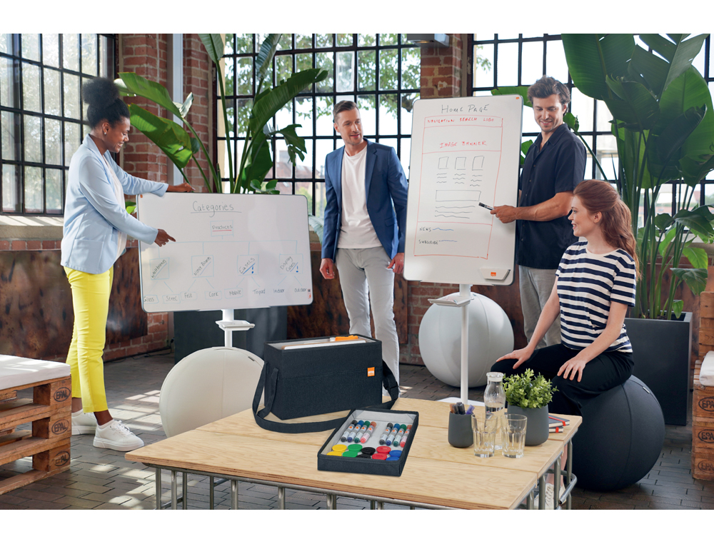 BOLSA KIT DE ACESSORIOS NOBO PARA QUADRO BRANCO 230X200X355 MM