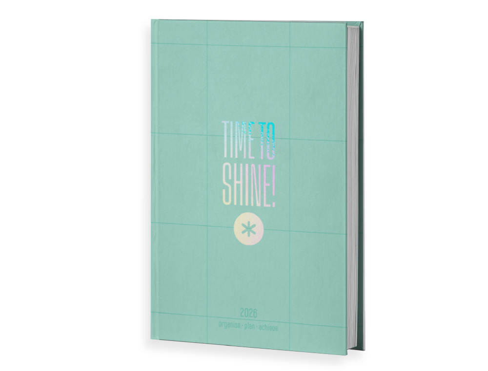 AGENDA ENCADERNADA ANTARTIK TIME TO SHINE A5+ 2026 DIA PAGINA VERDE PAPEL 80 GR FSC
