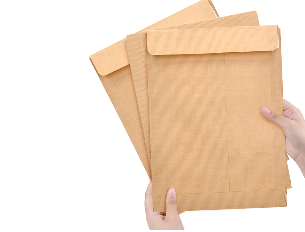 ENVELOPE LIDERPAPEL N.7 BOLSA DIN A4 C4 CASTANHO 229X324 MM TIRA DE SILICONE PACK DE 250 UNIDADES